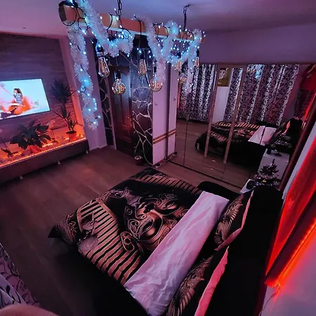 Sindy's Apartment *